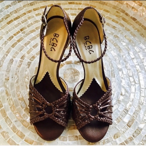 BCBG Paris - peep toe heeled sandal bronze brown - Picture 3 of 8